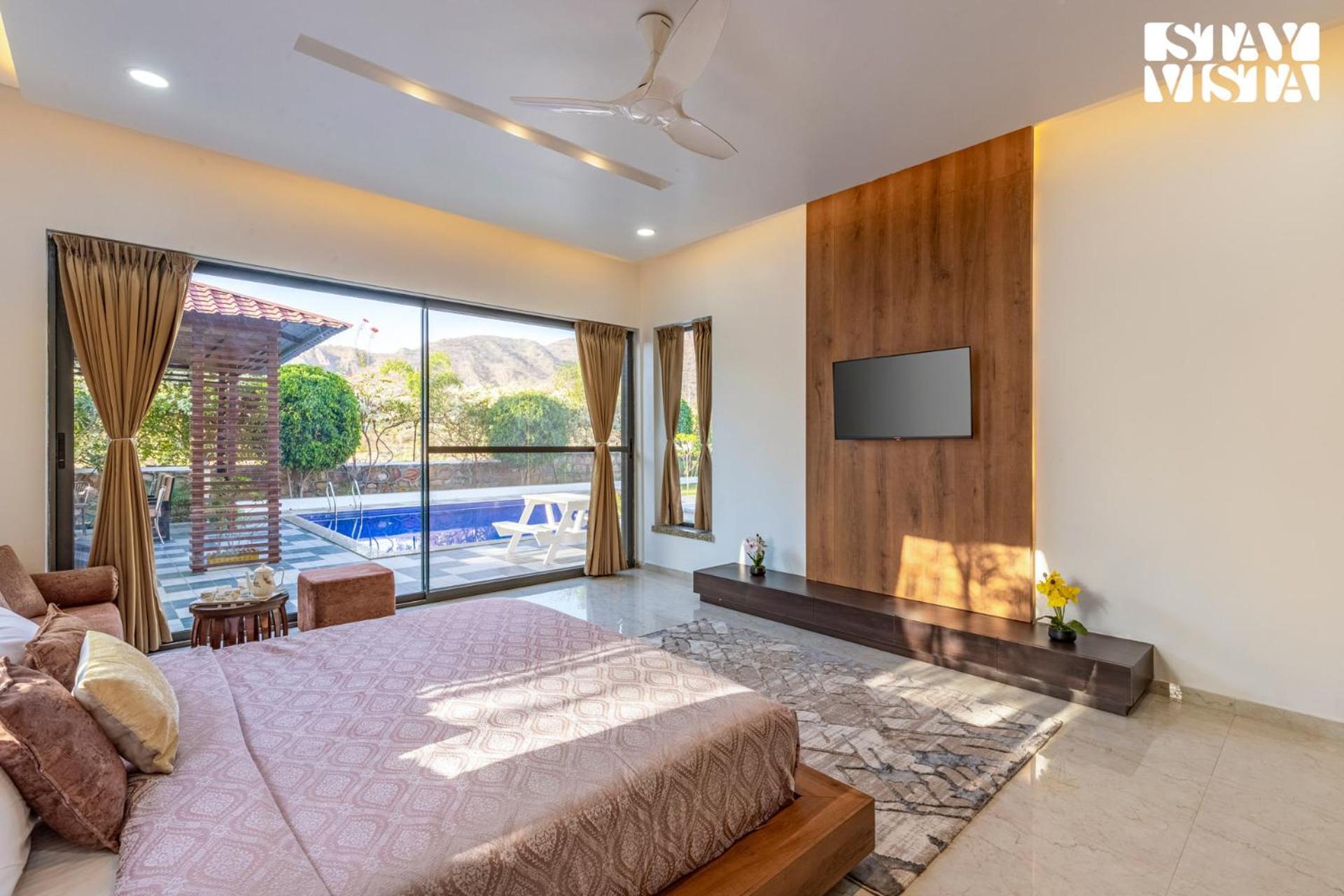 Stayvista'S Bella Dream - Mountain-View With Outdoor Pool, Lawn Featuring A Gazebo & Indoor Games Udajpur Zewnętrze zdjęcie
