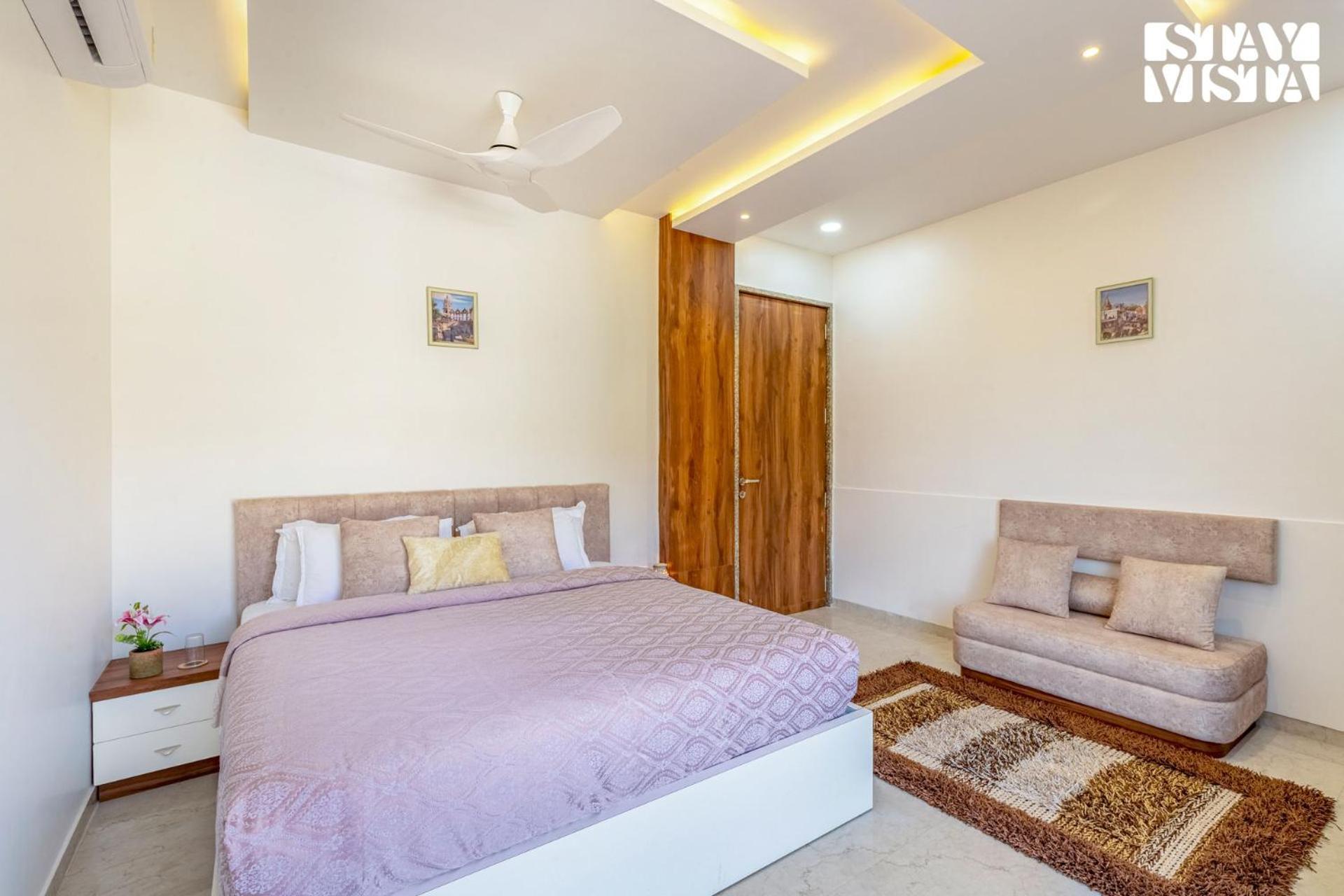 Stayvista'S Bella Dream - Mountain-View With Outdoor Pool, Lawn Featuring A Gazebo & Indoor Games Udajpur Zewnętrze zdjęcie