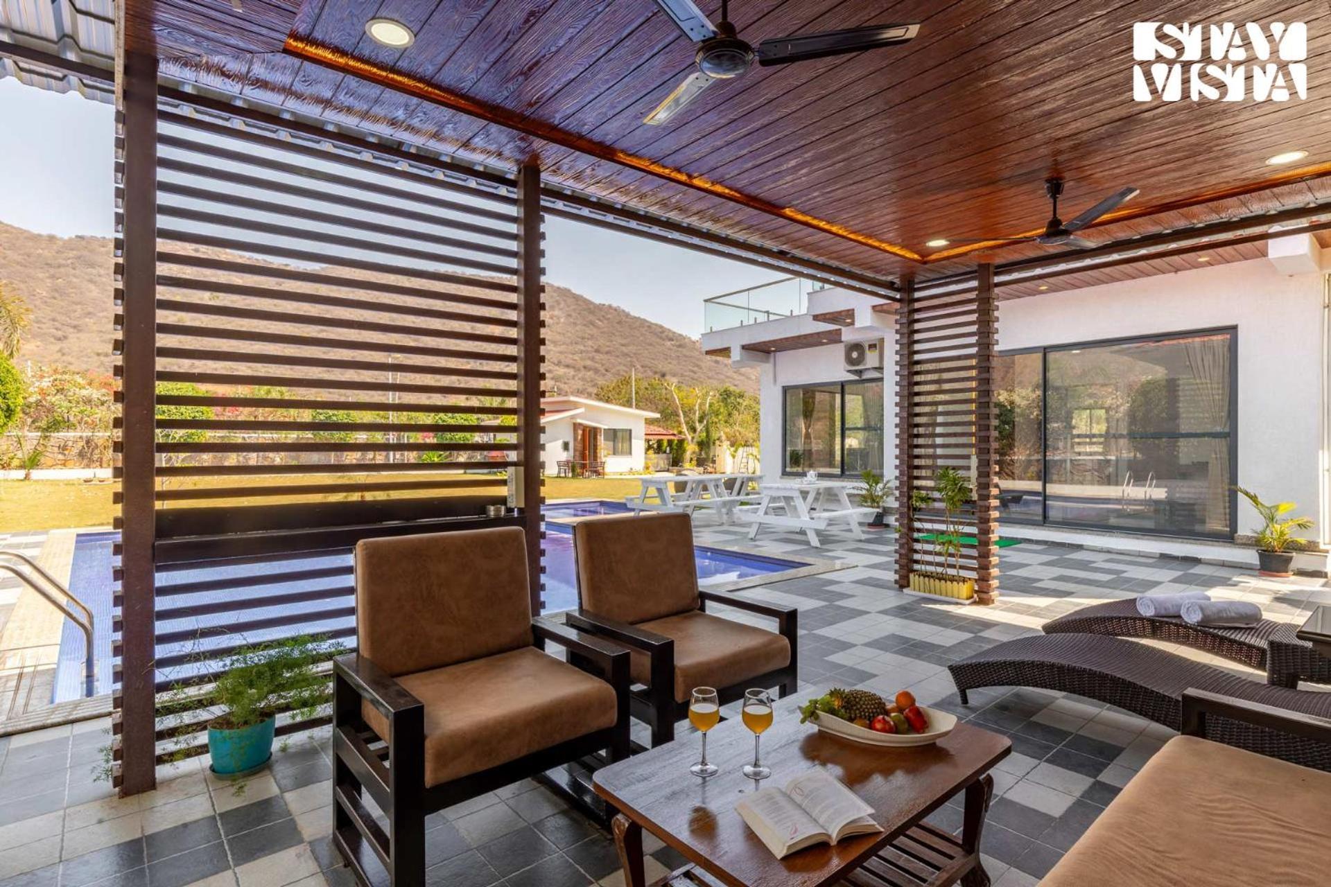 Stayvista'S Bella Dream - Mountain-View With Outdoor Pool, Lawn Featuring A Gazebo & Indoor Games Udajpur Zewnętrze zdjęcie